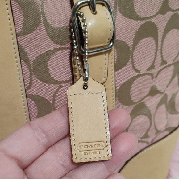 SALE! Coach 🩷 Pink/Tan Canvas/Leather Y2K Shoulder Bag Signature Monogram - Picture 2 of 15